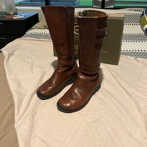 Keen Brown Leather Knee-High Boots